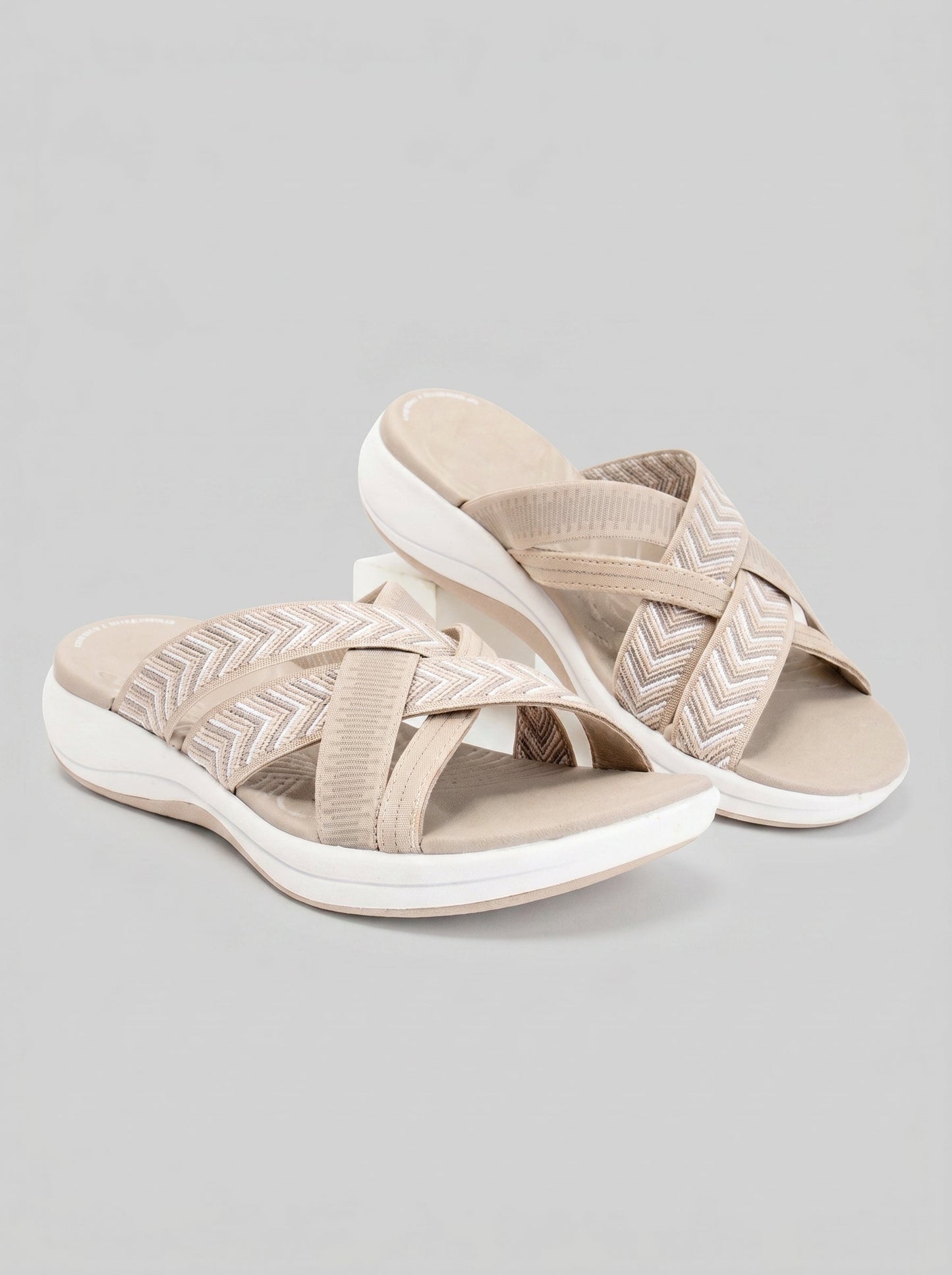 SANDALIAS CRUZADAS DE PLATAFORMA